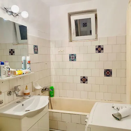 Ultracentral With All You Need: Wifi, Tv, Ac, Washer, Coffe Timisoara