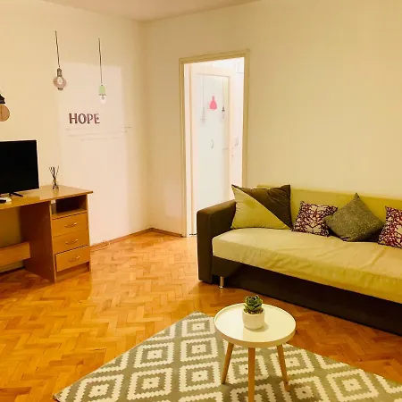 Apartment Ultracentral With All You Need: Wifi, Tv, Ac, Washer, Coffe Timisoara